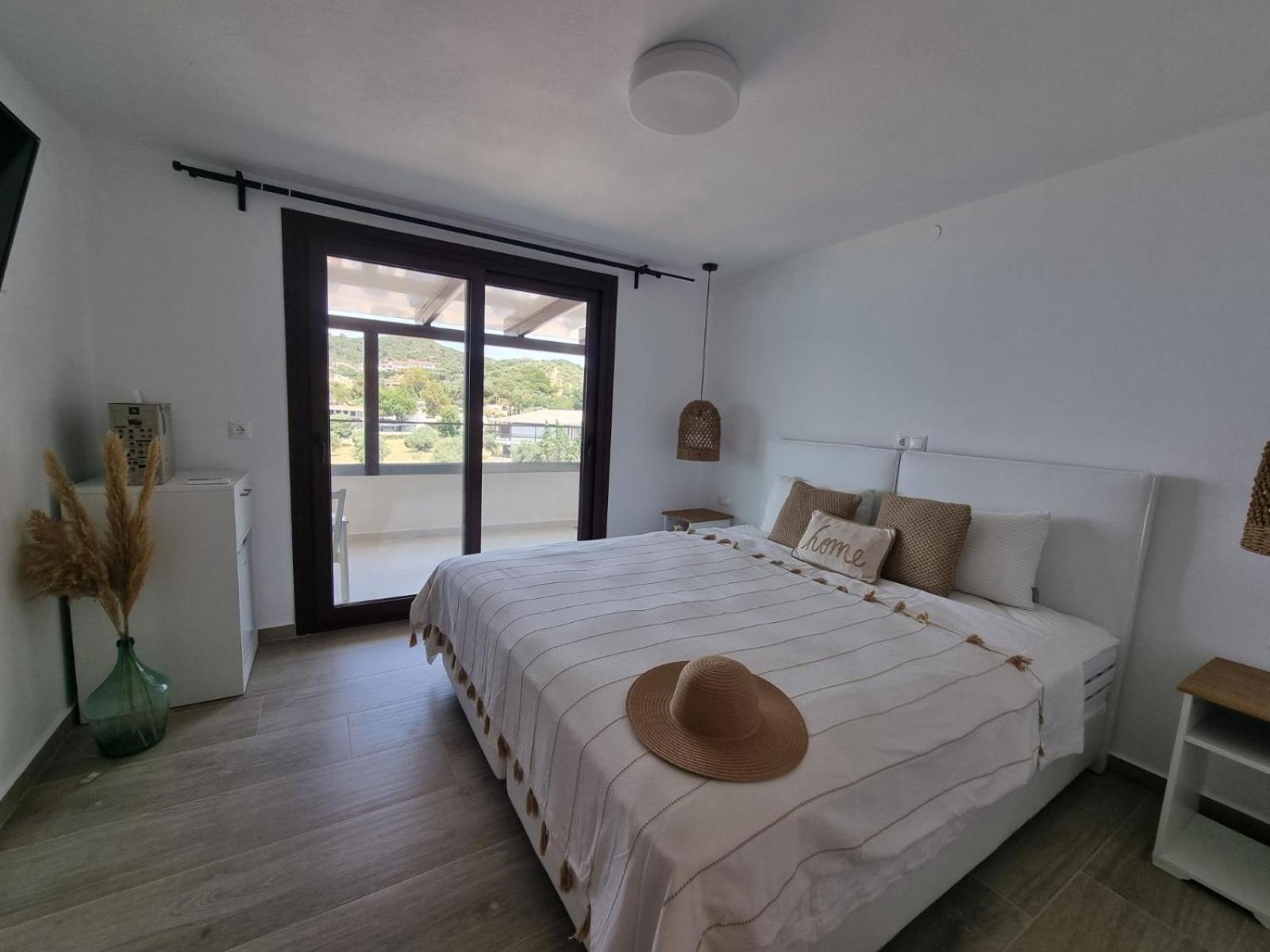Pension Antonakis Ouranoupolis Greece Exterior photo